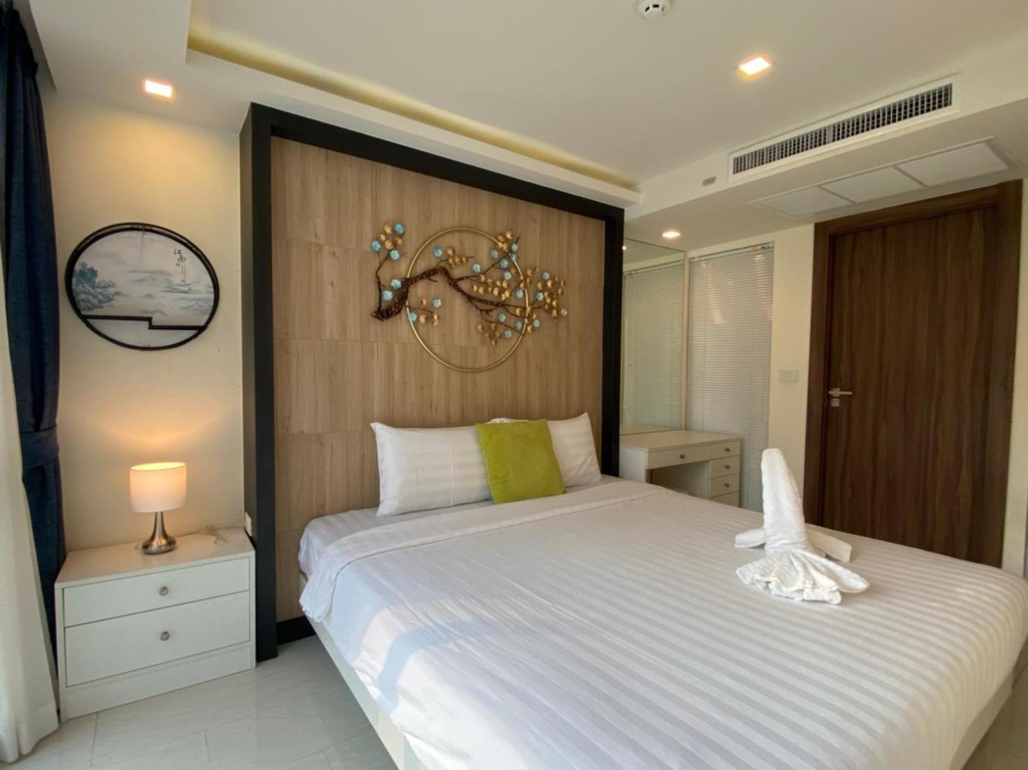 Grand Avenue Suites X Monthstayz Thailand Паттайя Экстерьер фото